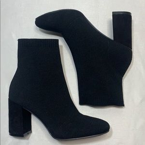 MIA Black Stretch Knit Sock Booties Women's sz 6